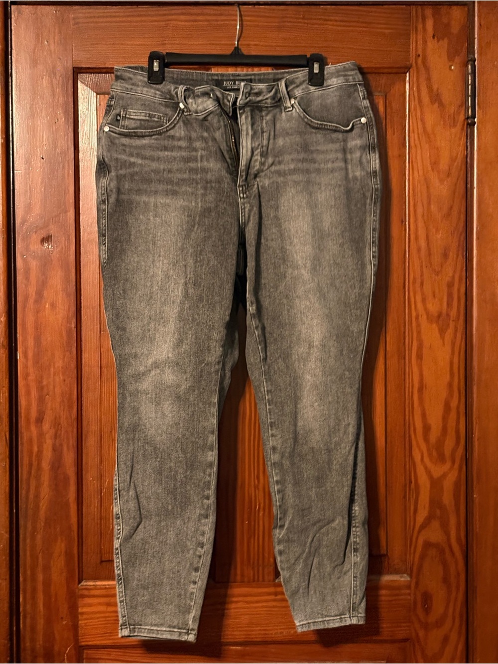 Judy Blue Gray Washed Skinny Jeans